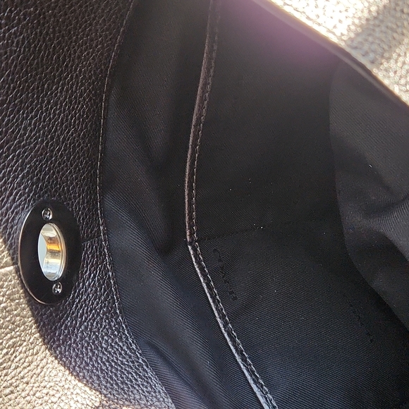 BONUS OFFERWITH PURCHASE  Metallic gray Coach shoulder bag - Picture 10 of 15